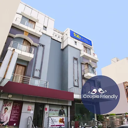 Fabhotel Royal Touch Patel Nagar